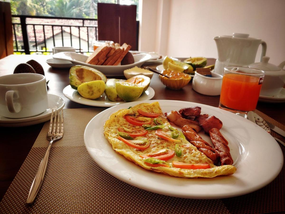 Aurum Boutique Hotell Negombo Eksteriør bilde